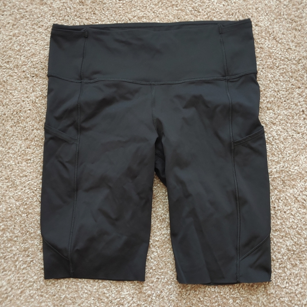 Lululemon FAST AND FREE Running SHORT 10"